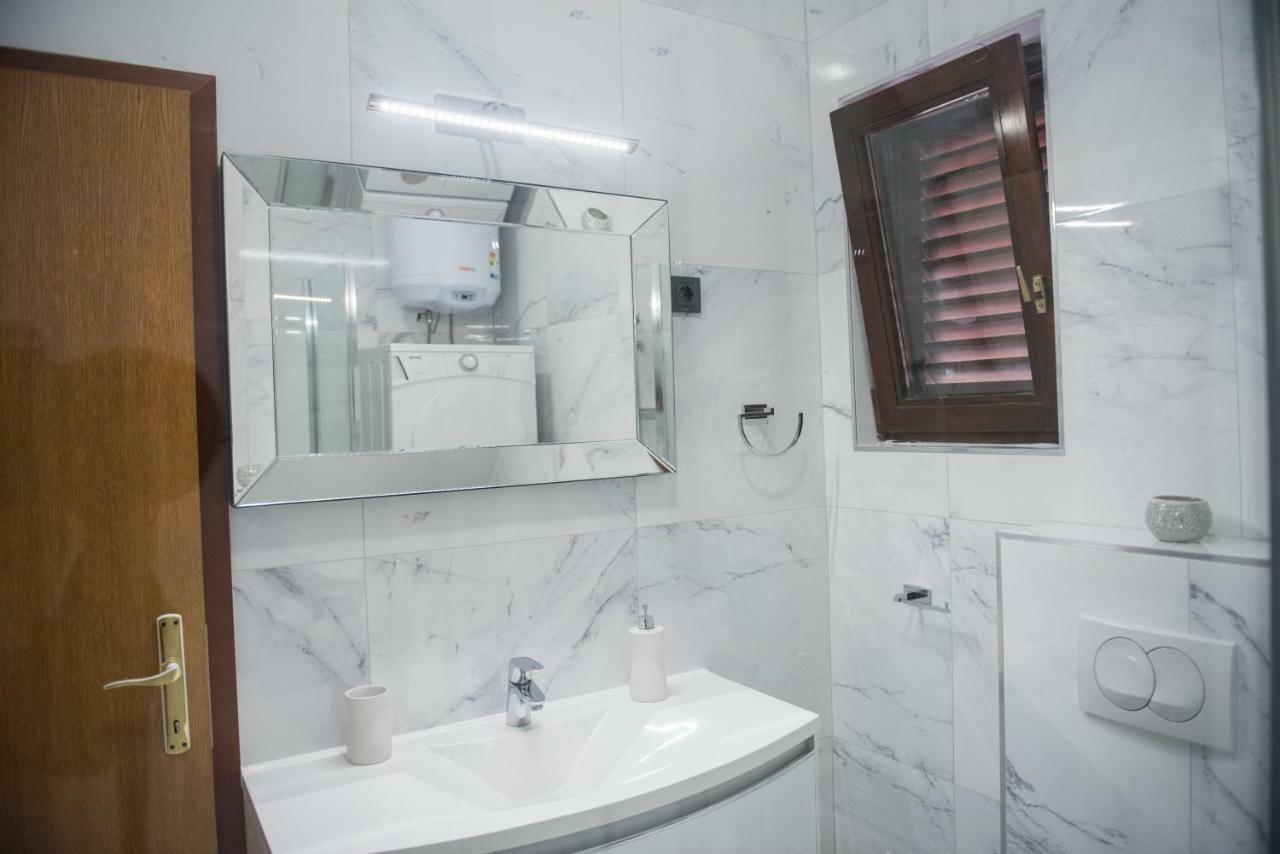 שיבניק Apartment Maris מראה חיצוני תמונה